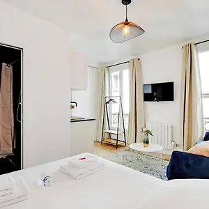 Super Studio 4p - Place De La Bastille 18 Appartement