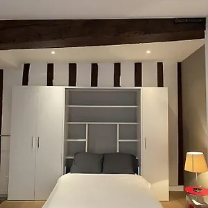 Modern In The Heart Of St-germain Appartement